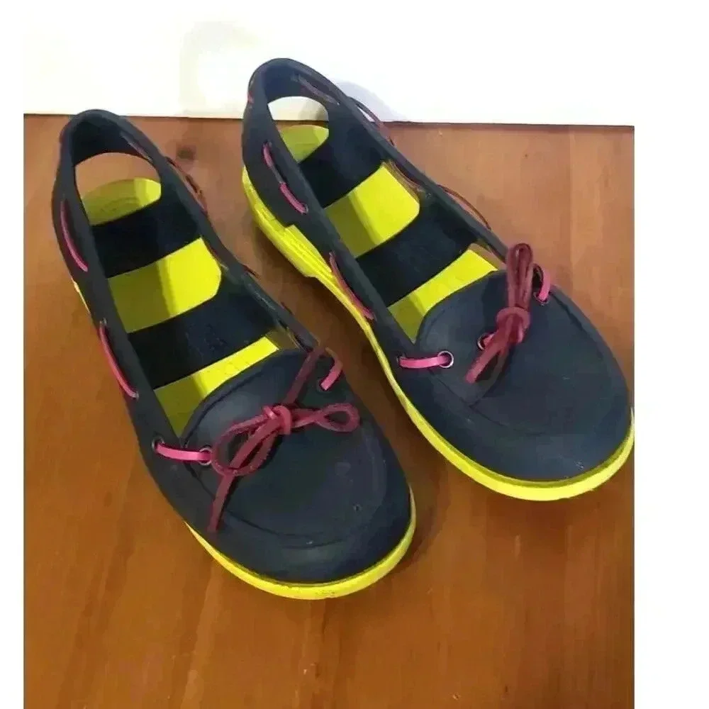 Crocs‎ beach line slip on boat shoes womens size 10